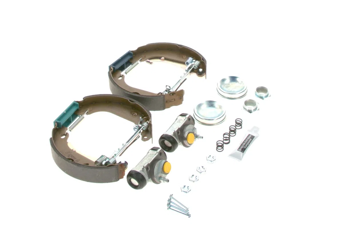 Bosch KS039 Kit Super Pro - Kit de freno trasero de tambor - 1 juego completo premontado, 2 cilindros de rueda, 4 zapatas de freno
